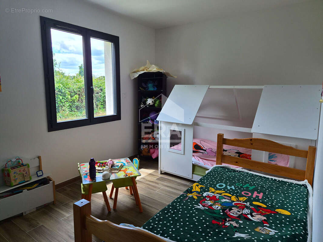 Maison à MONTPON-MENESTEROL