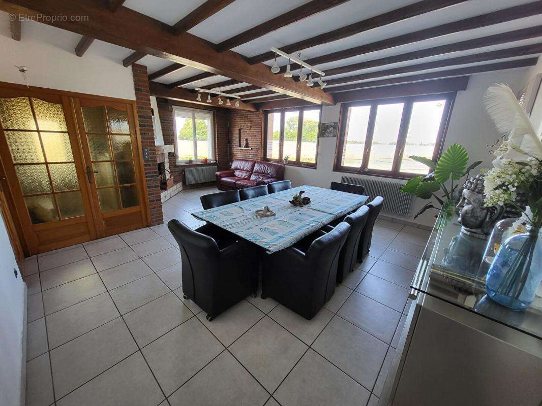 Maison Rubrouck 7 pièce(s) 166 m2 - photo 4