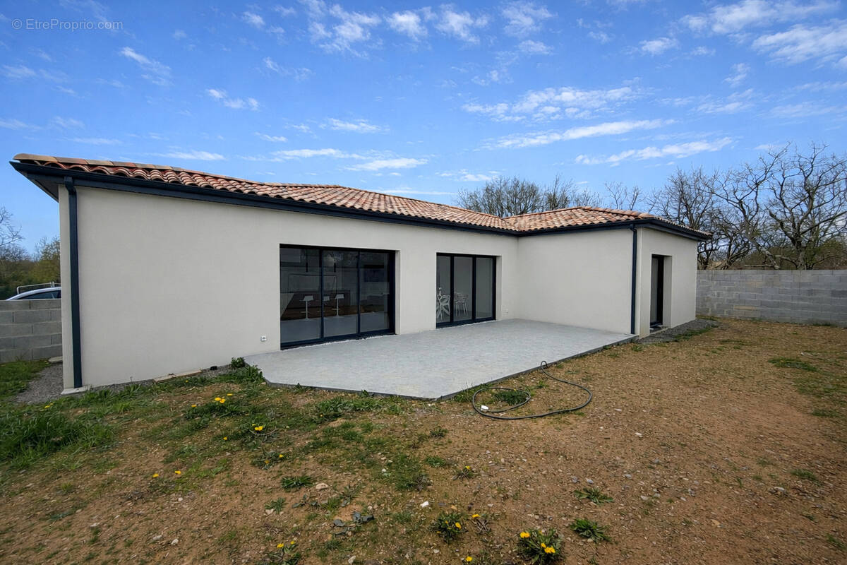 Maison à TALMONT-SAINT-HILAIRE