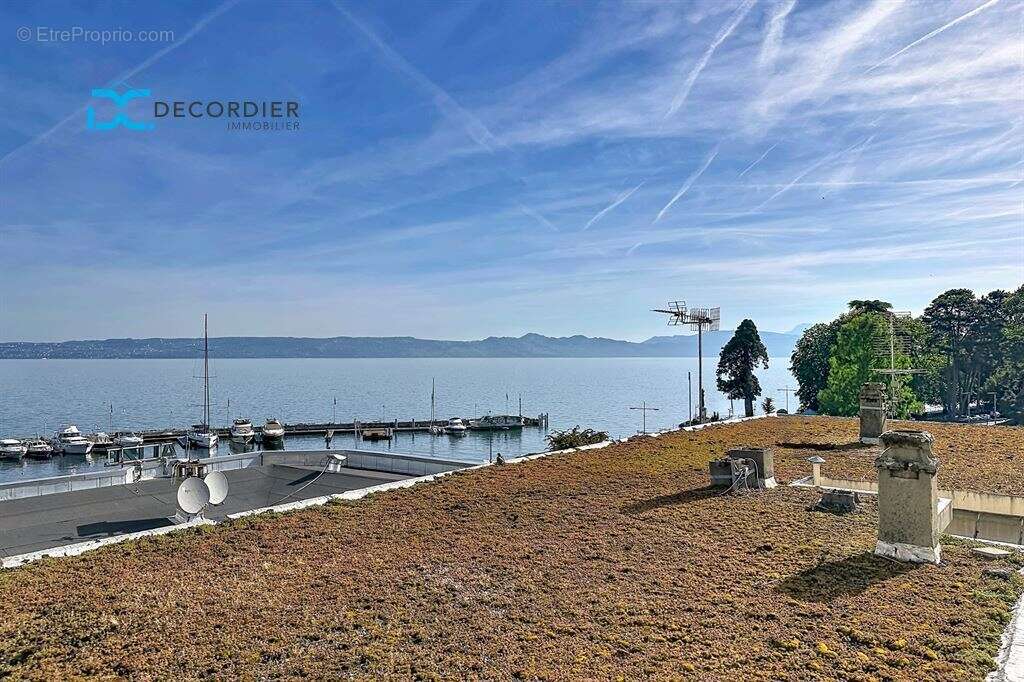 Appartement à EVIAN-LES-BAINS