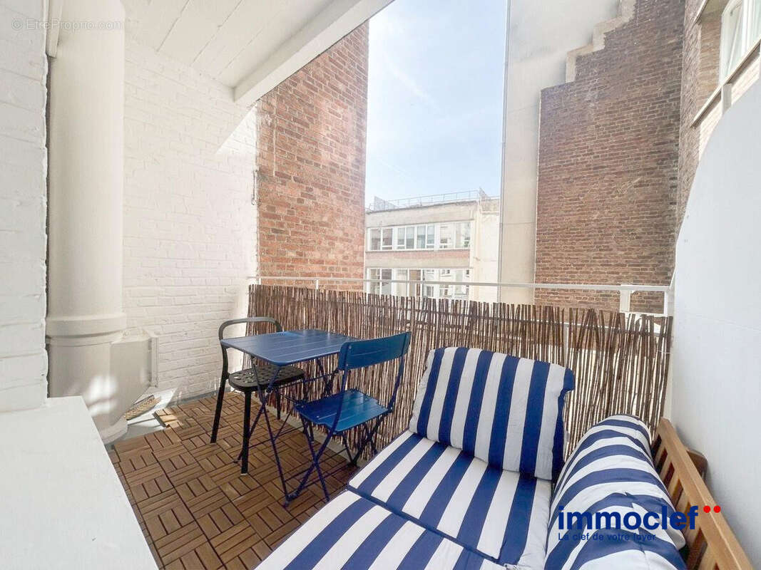 Appartement à LA MADELEINE