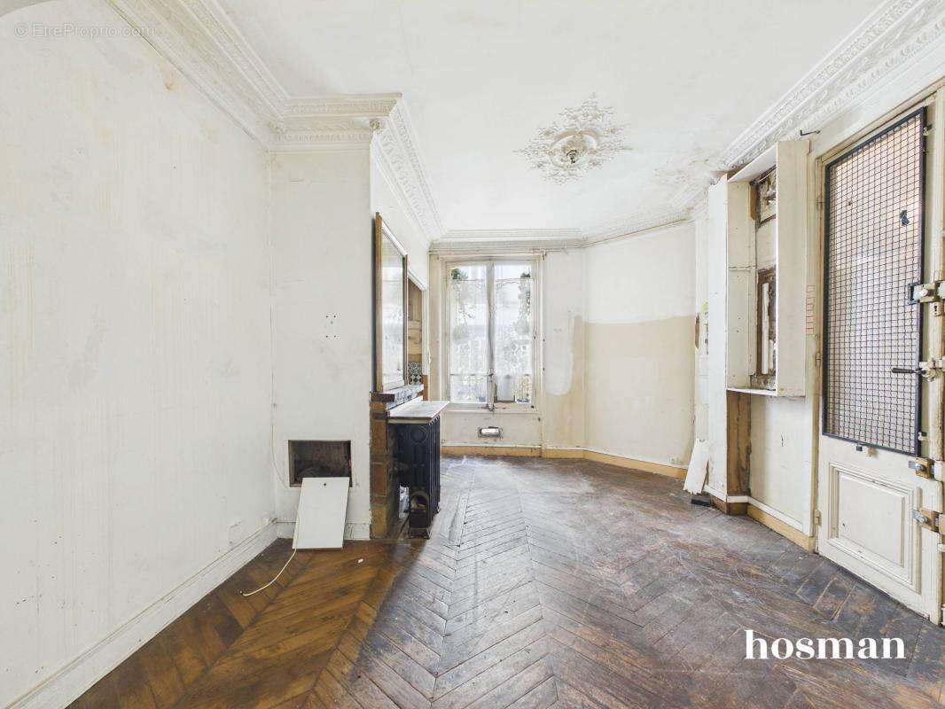 Appartement à PARIS-17E