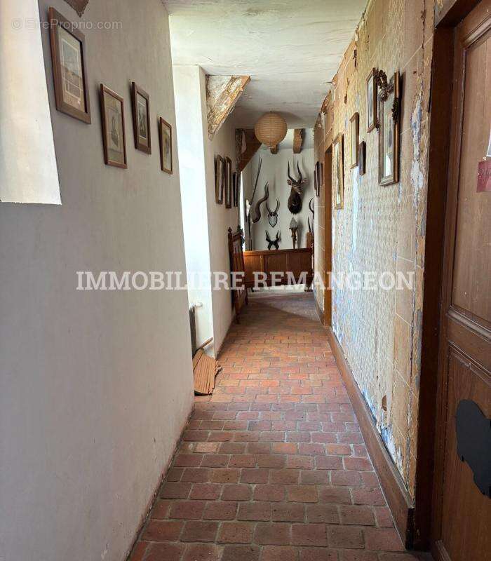 Maison à LAMOTTE-BEUVRON