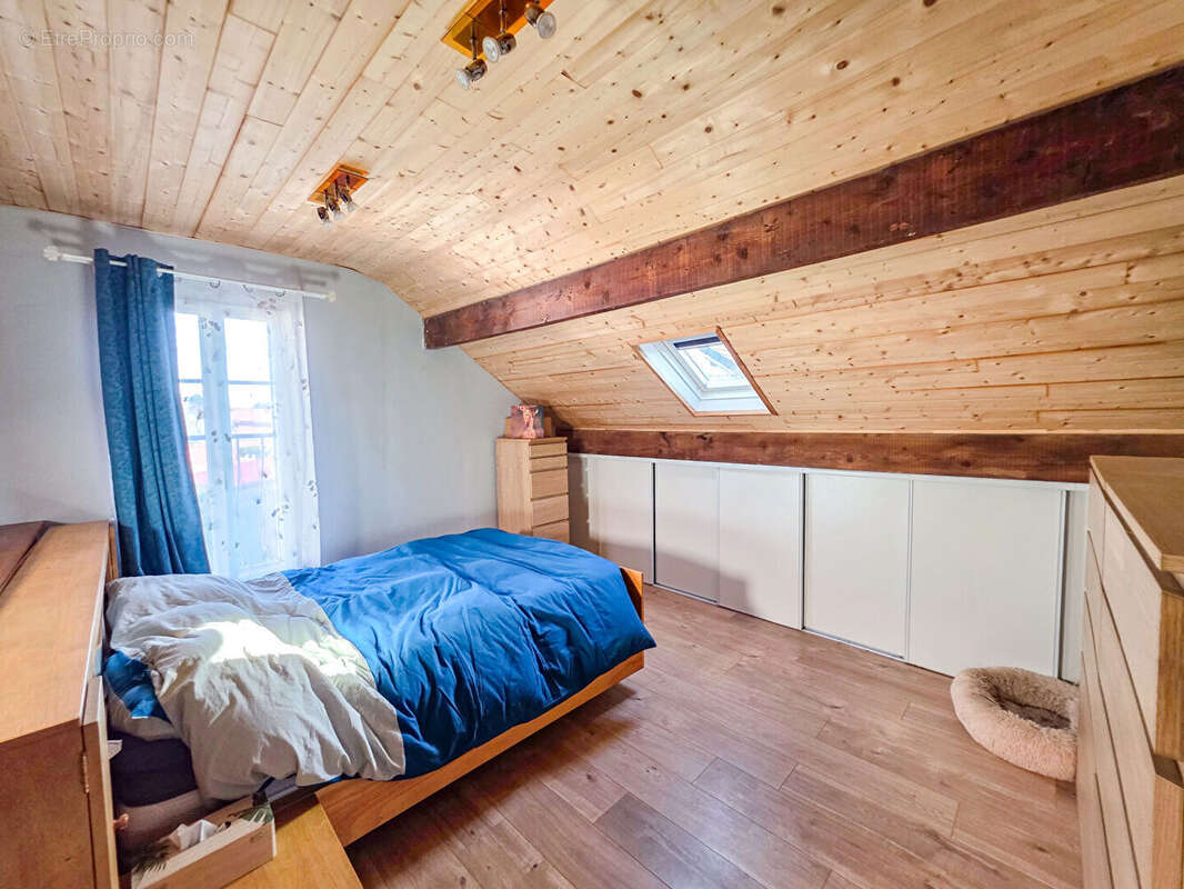 Maison à GOUSSAINVILLE