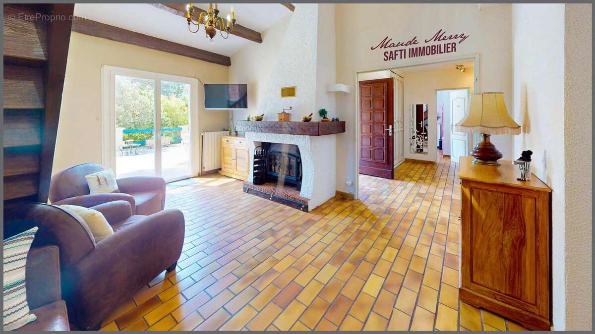 Photo 2 - Maison à GAREOULT