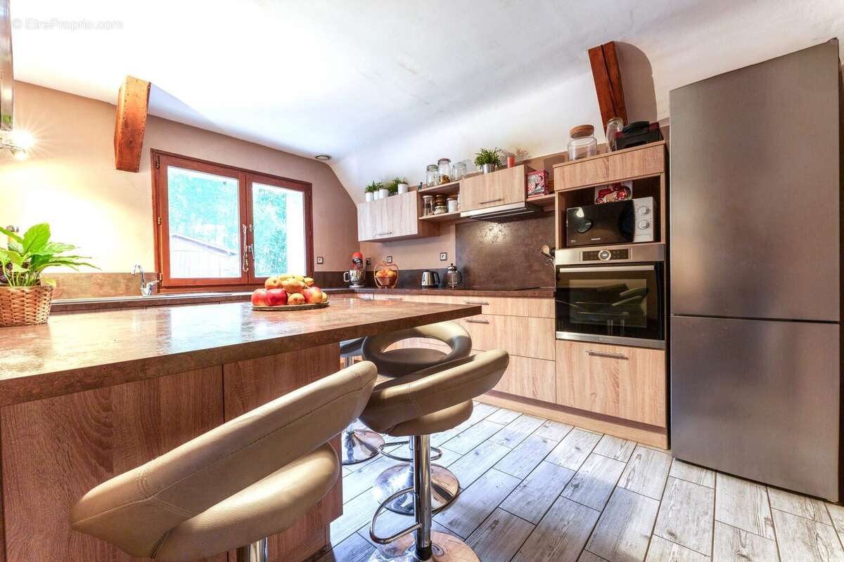 Maison à MONTS