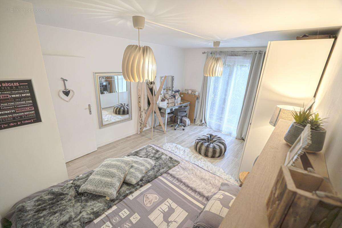 Appartement à NEUILLY-SUR-MARNE