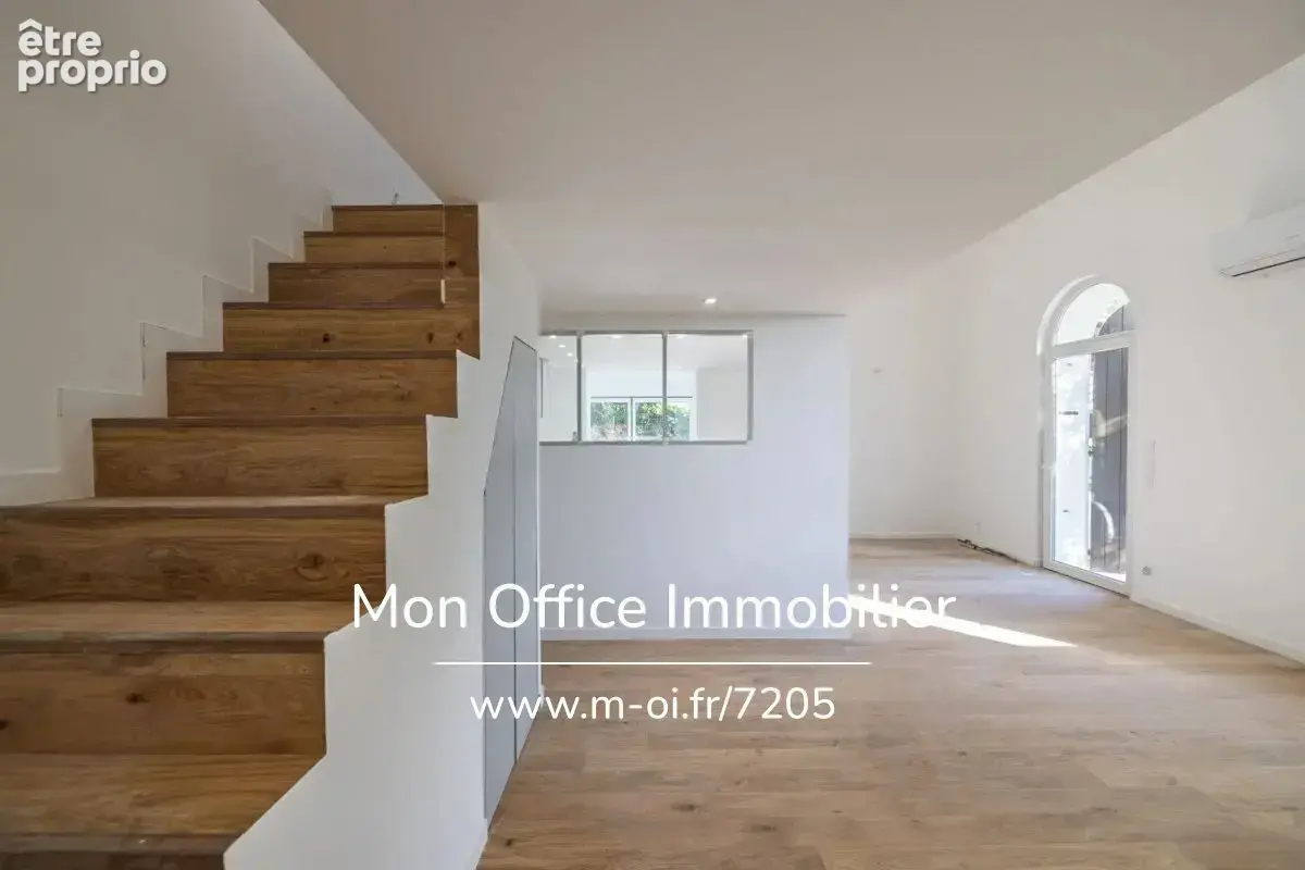 Référence : 7205-VCL - Maison rénovée - Quartier Val Saint-André - 13 100 AIX EN PROVENCE - photo 14
