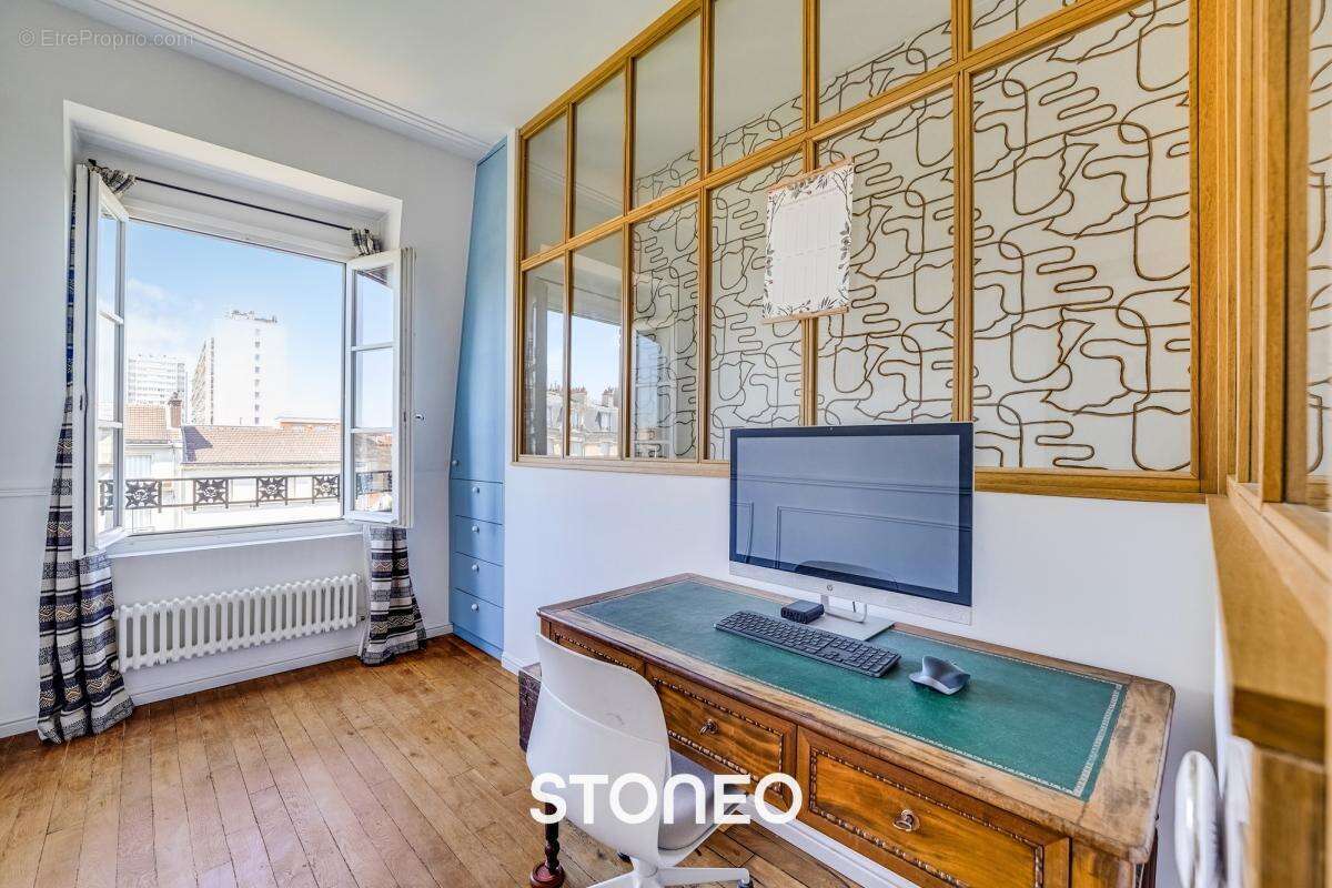Appartement à CLICHY