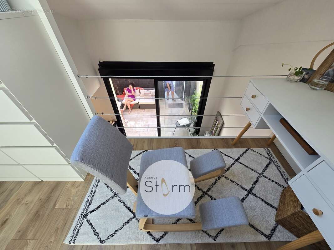 Appartement à EGUILLES