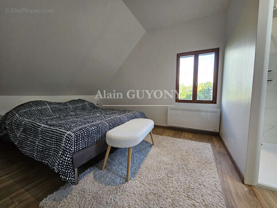 Maison à PONT-L&#039;EVEQUE