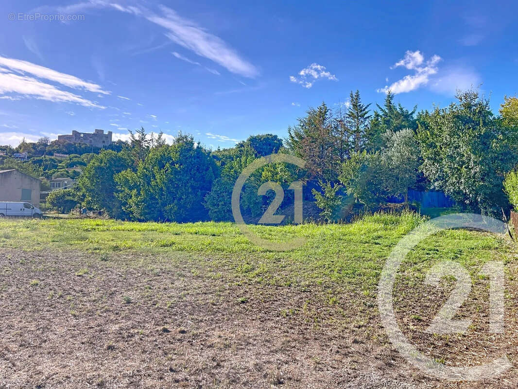 Terrain à LEDENON