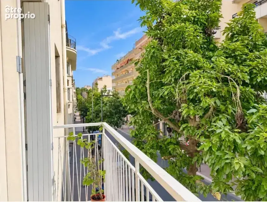 Studio lumineux avec balcon,  climatisation et cave - photo 2