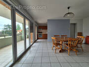 Appartement à PONT-DE-VEYLE