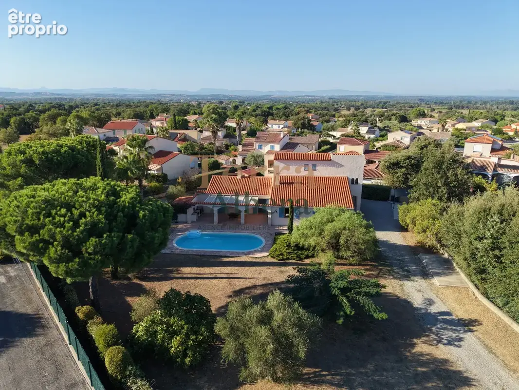 Laroque-des-Albères — Villa de standing, piscine et appartement indépendant - photo 21