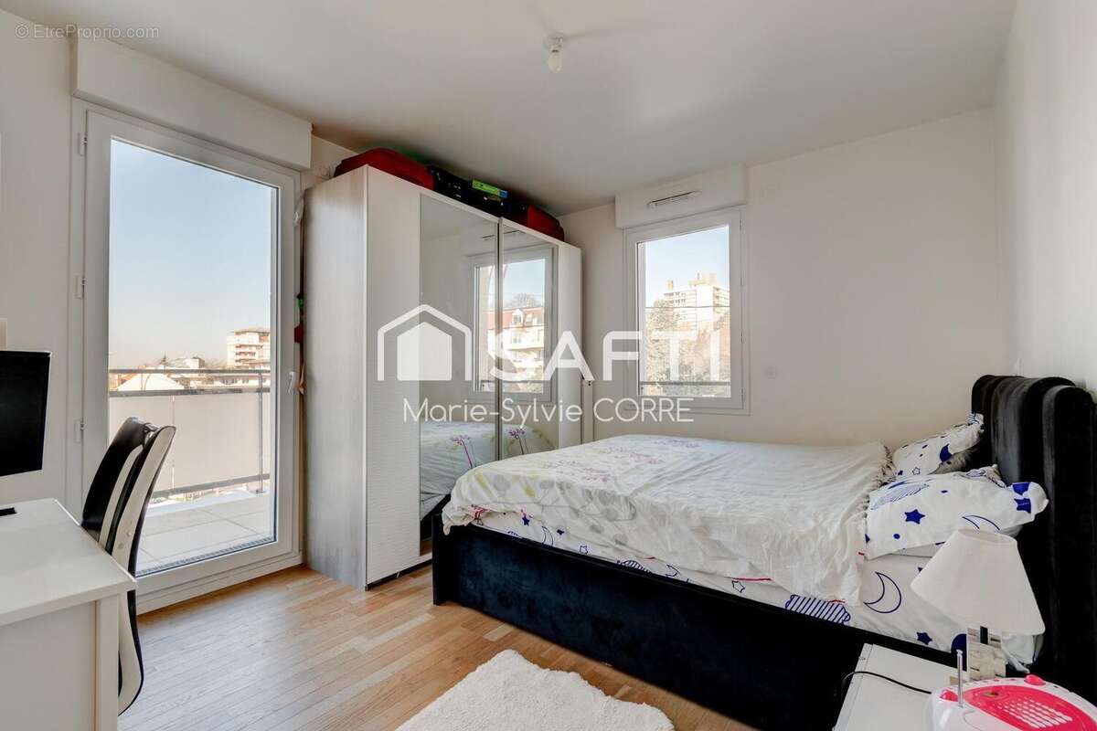 Photo 3 - Appartement à RUEIL-MALMAISON