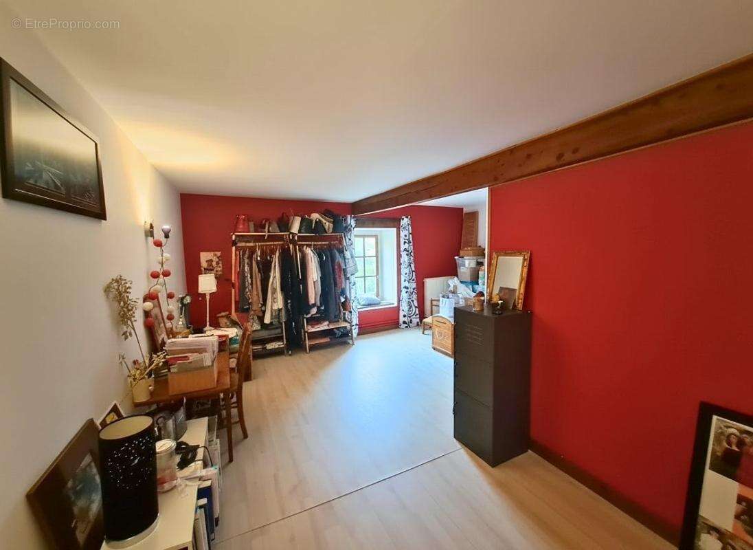 Maison en pierre à rafraichir - 2 chambres - jardin - photo 15