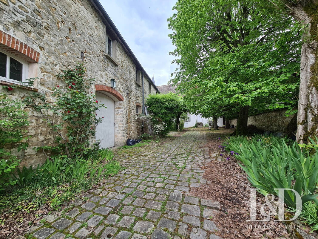 Maison à MILLY-LA-FORET