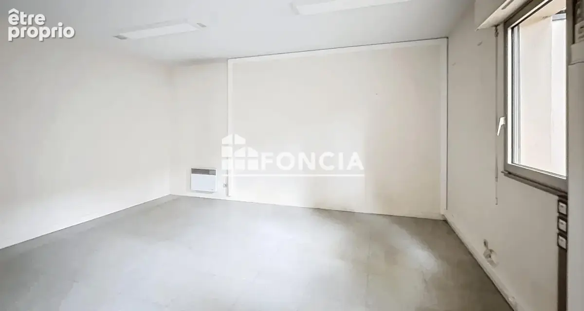 Local commercial - 120m2 - photo 3