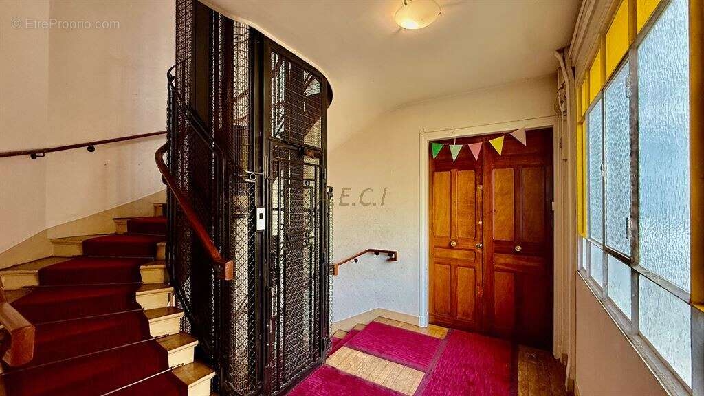 Appartement à ASNIERES-SUR-SEINE