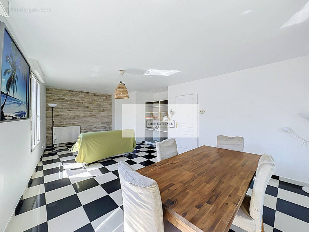 Appartement 3 pièces 66 m² · à Neuilly-sur-Marne · 66 m² · 255 000 €