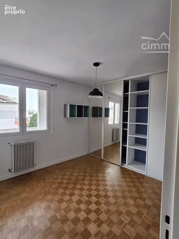 Bel appartement avec grande terrasse et parking - photo 8