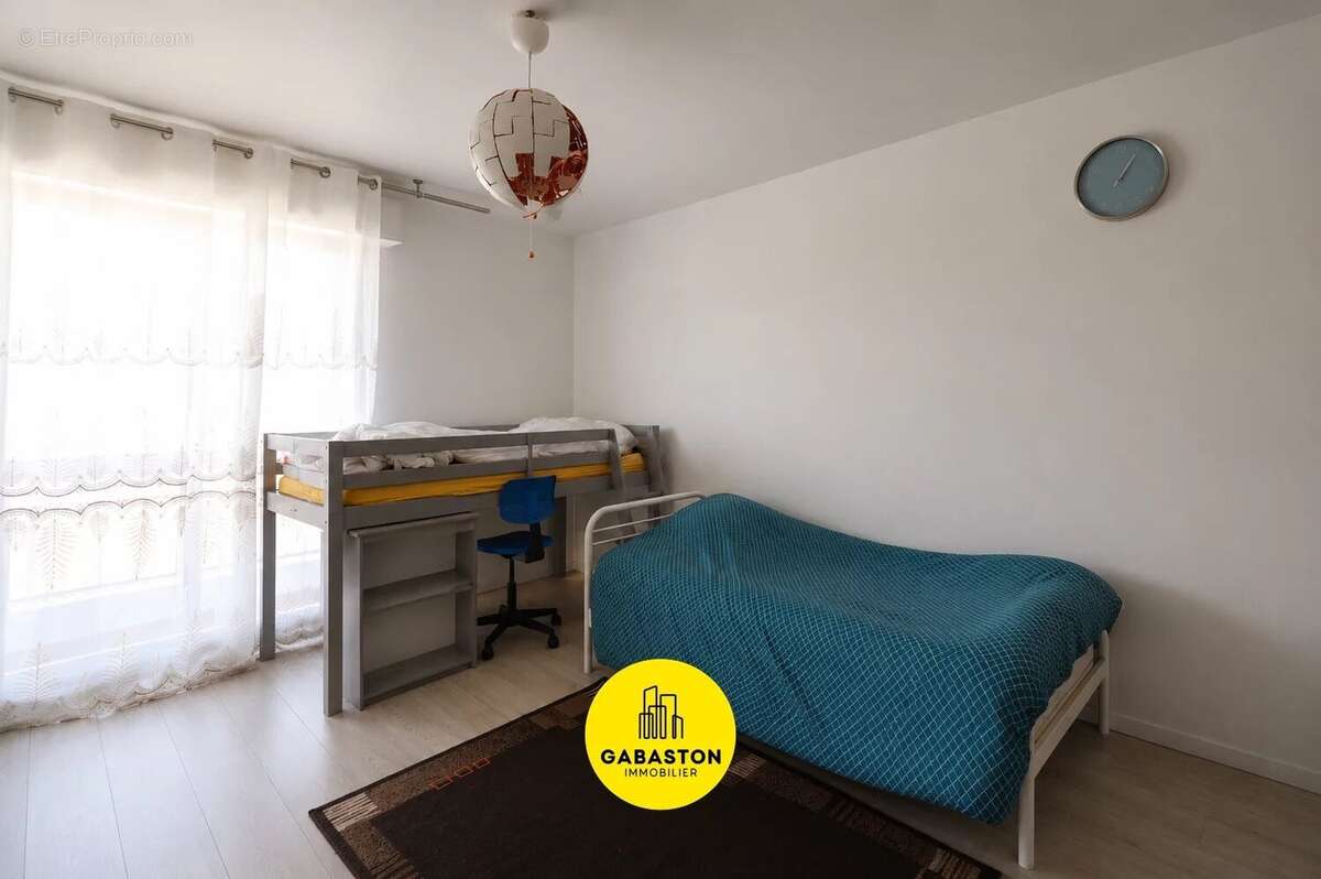 Appartement 96 m² à Marseille-10e  - photo 9