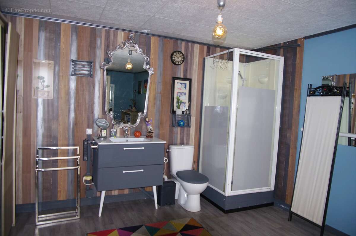 Maison à LE MUY