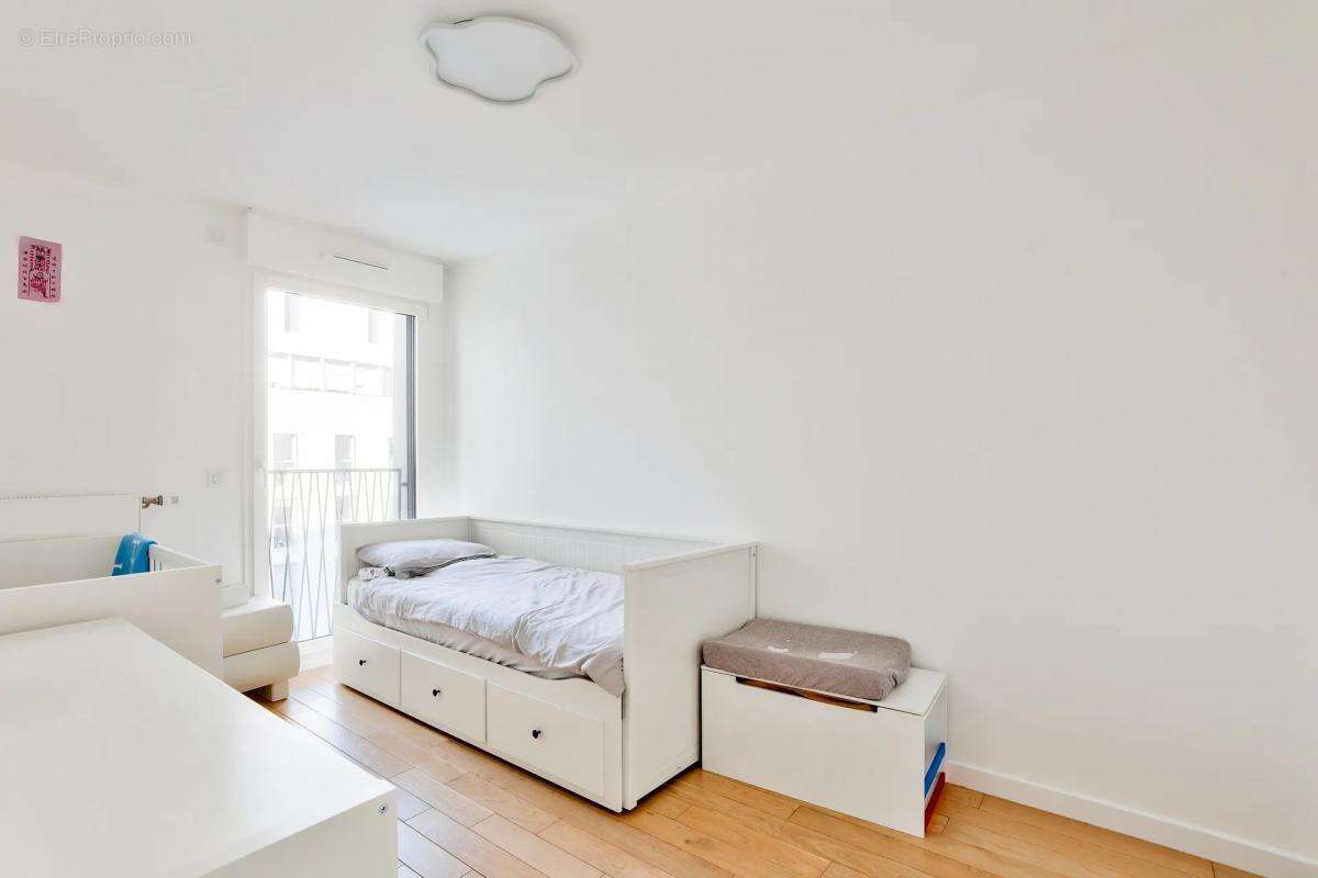 Appartement à CLICHY