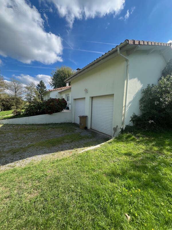 Maison à LIGNAN-DE-BORDEAUX