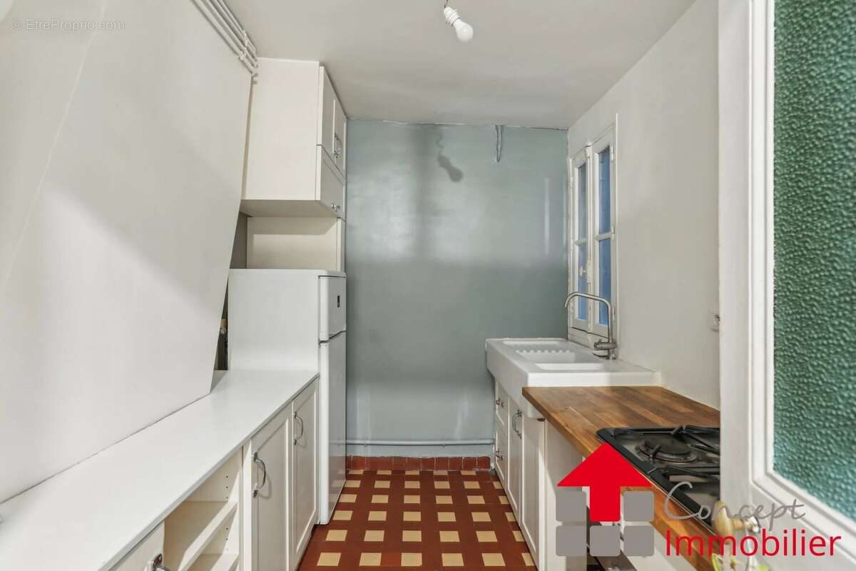 Appartement à PARIS-3E