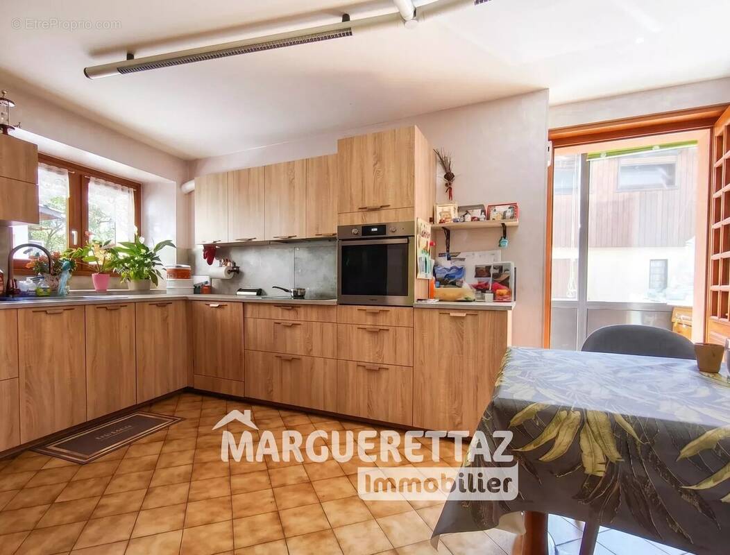 Appartement à AYSE