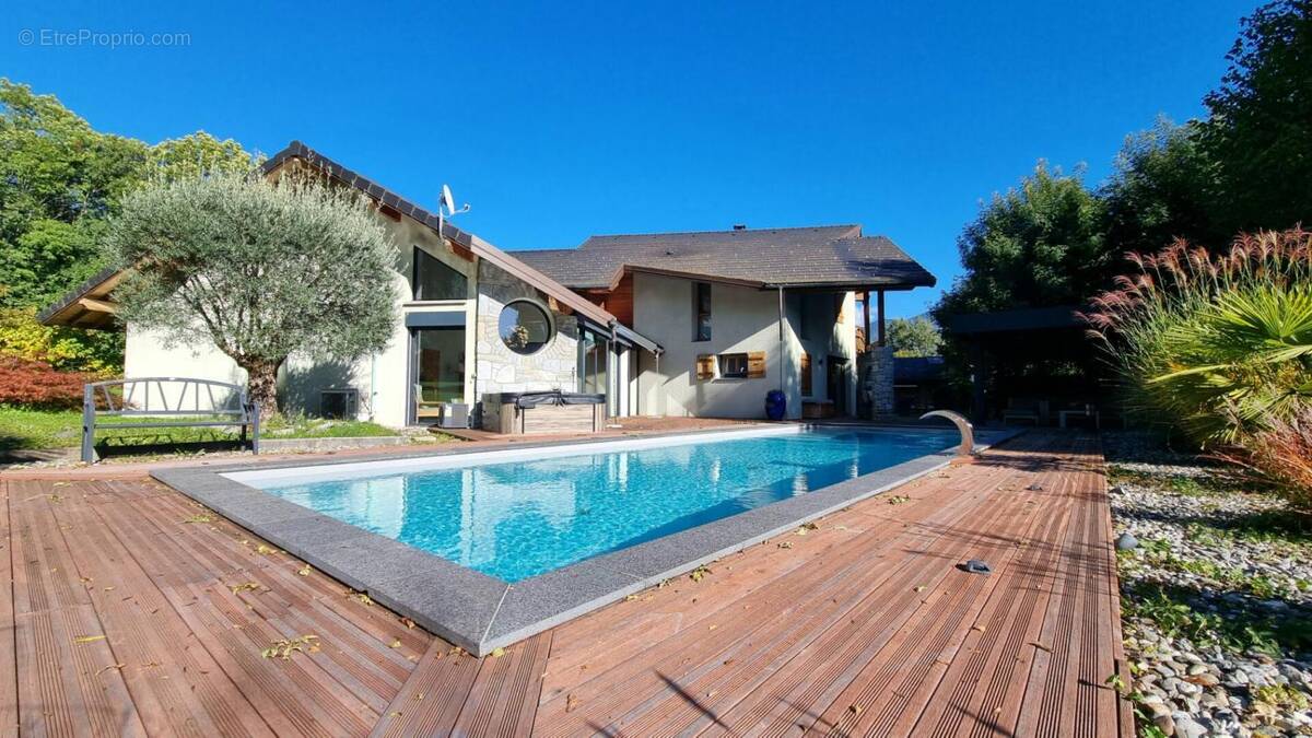 Maison à VERRENS-ARVEY