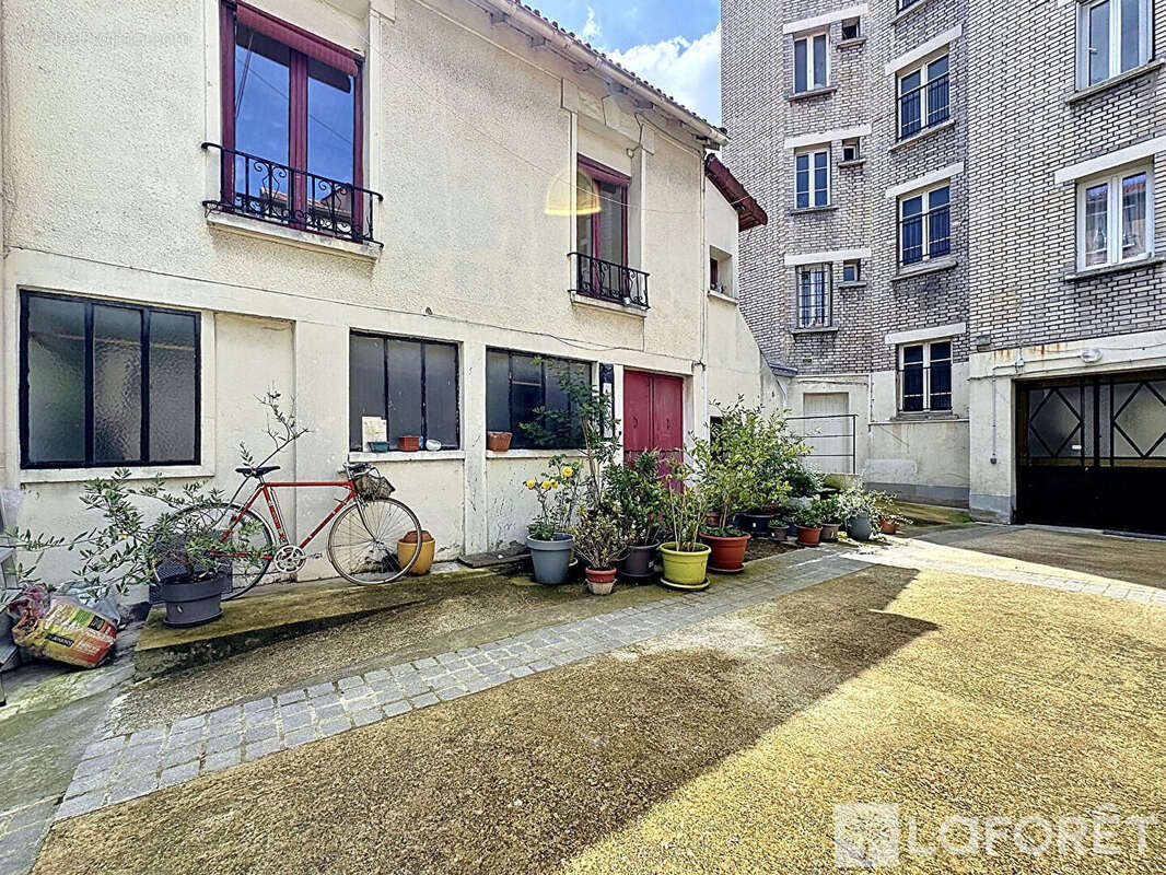 Appartement à FONTENAY-SOUS-BOIS