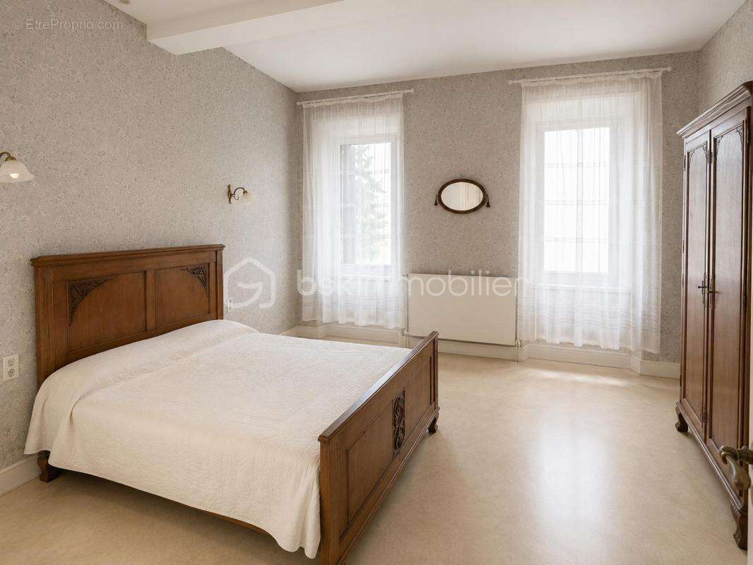 Maison de maître de 200m² - photo 15