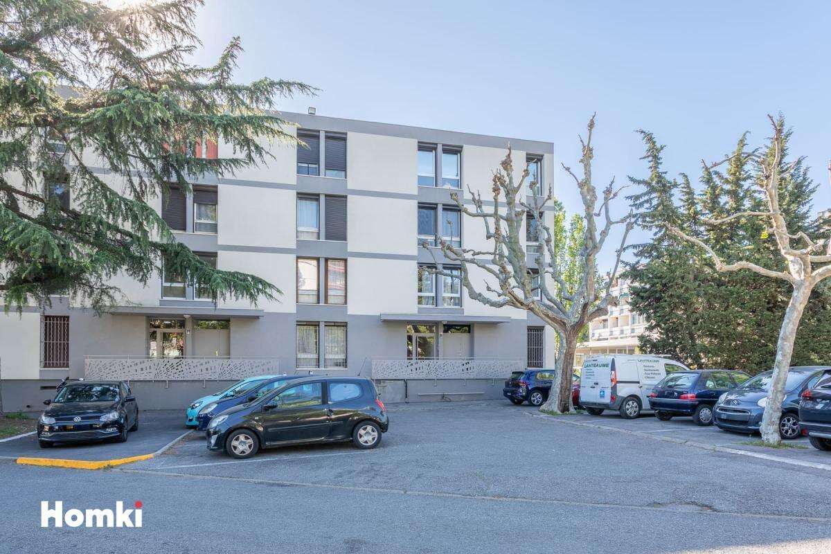 Appartement à MARSEILLE-12E