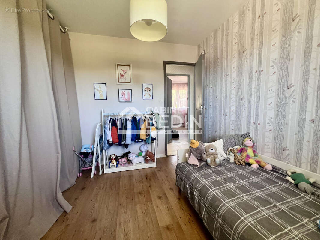 Maison à AMBARES-ET-LAGRAVE