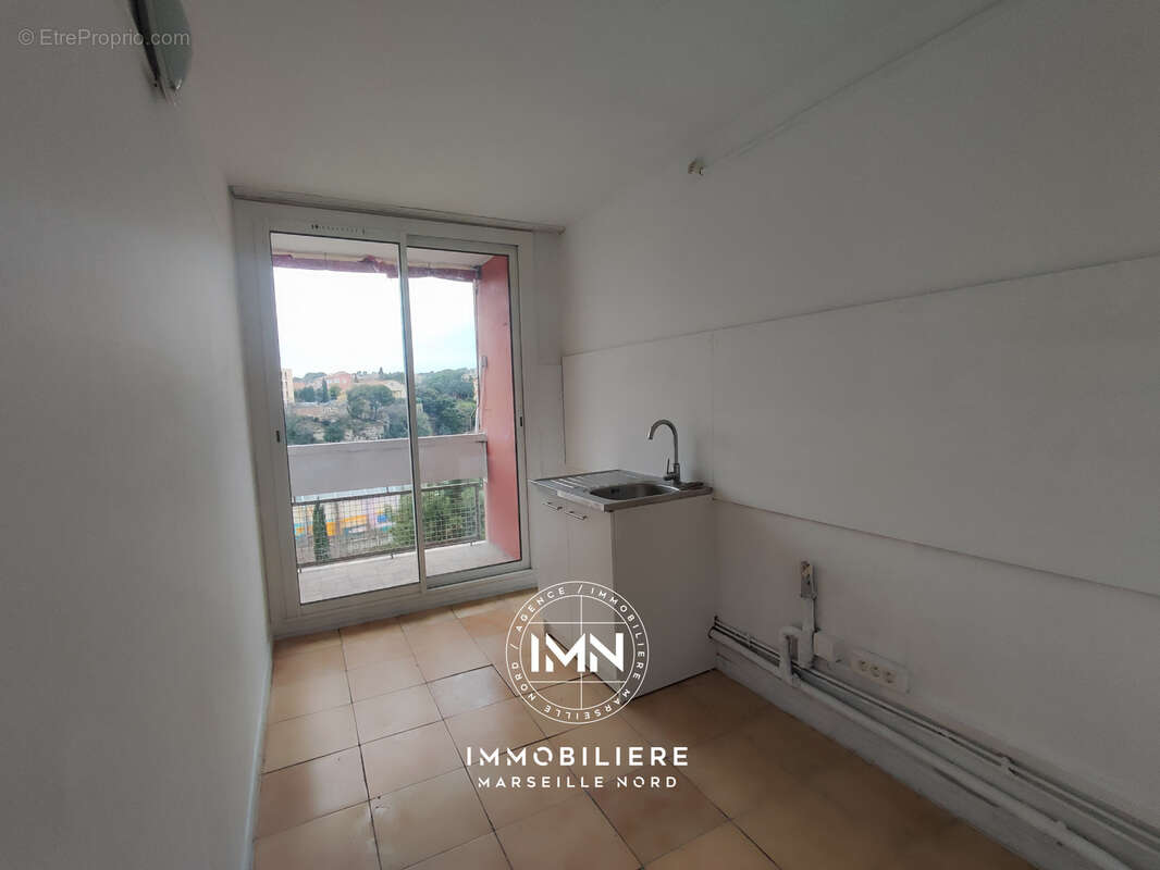 Appartement à MARSEILLE-15E