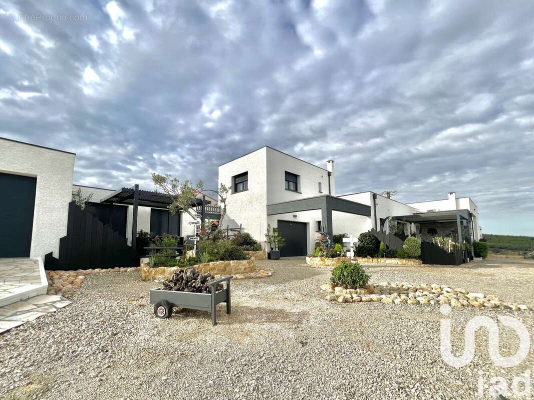 Photo 2 - Maison à TREILLES