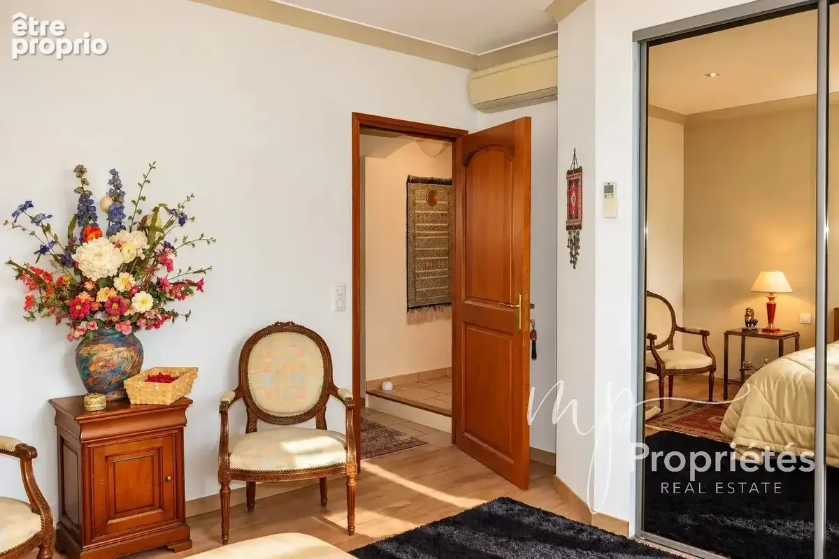 A vendre  villa a salernes – propriété familiale avec piscine et studio indépendant - photo 12