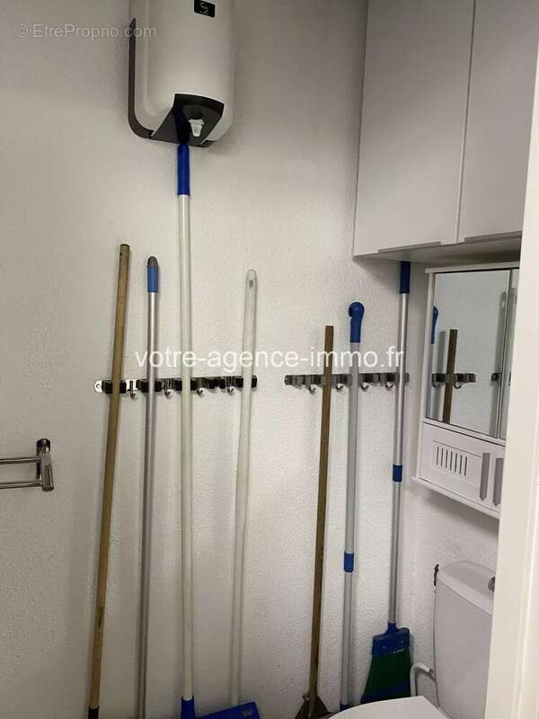 Commerce à SAINT-ANDRE-DE-LA-ROCHE