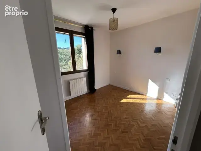 Maison dans un cadre paisible - photo 4