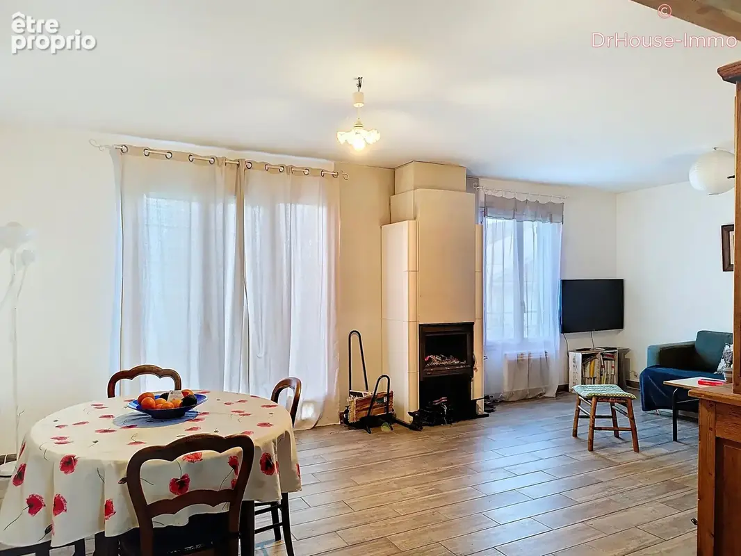 Maison 5 pièces 110 m² à vendre à Saint-Seurin-De-Cursac (33390) - photo 17