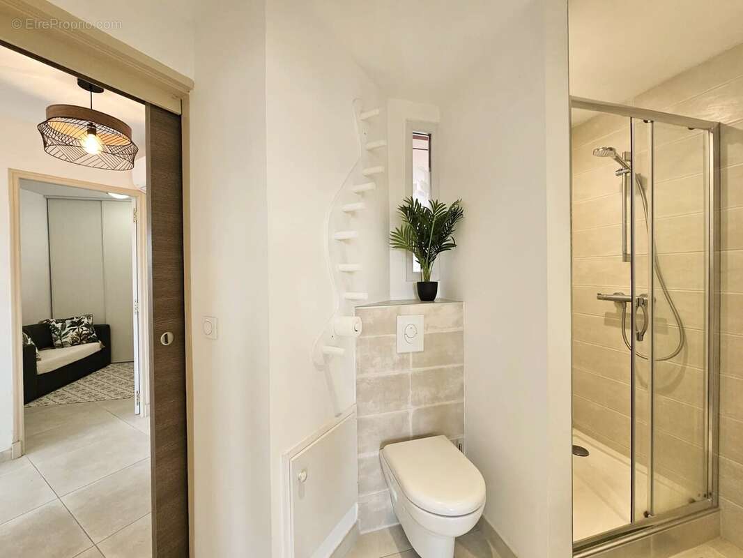 Appartement à FREJUS