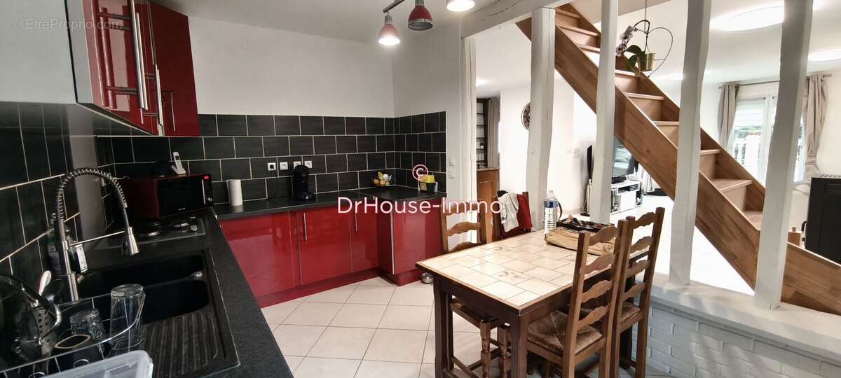 Maison à MARCOUSSIS