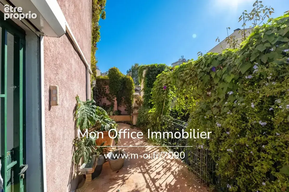 Référence : 7090-AMB - Immeuble 5 pièces avec local commercial et chambre froide - photo 16