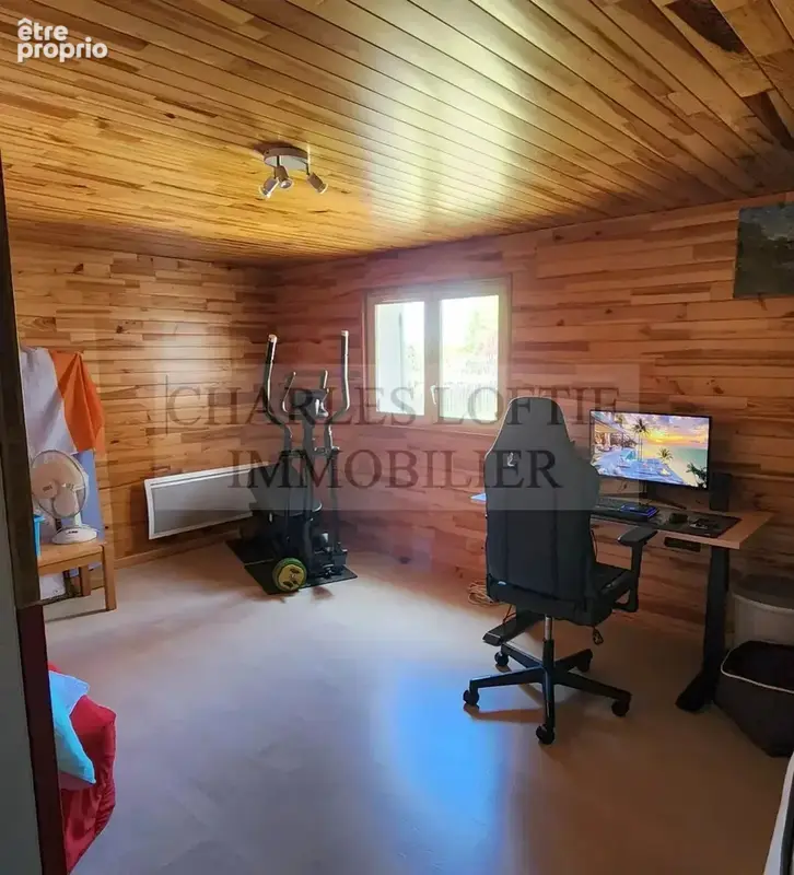 Belle maison familiale aux abords de Cahors sur terrain de 7500 m² - photo 12