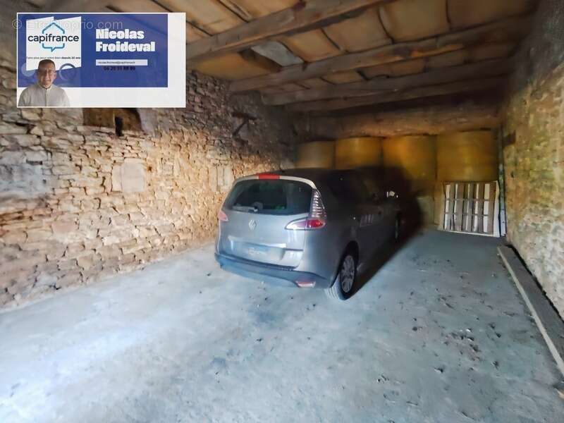 Maison à LONS-LE-SAUNIER