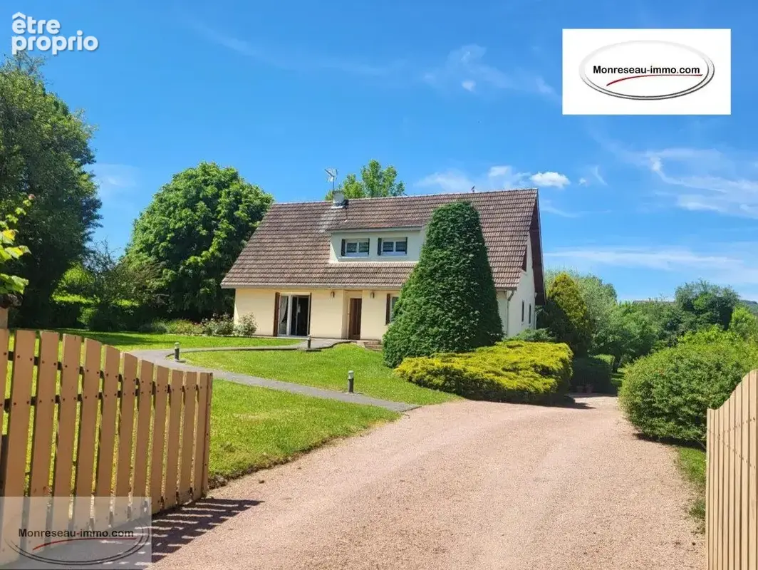 Propriété Familiale avec jardin divisible - photo 1