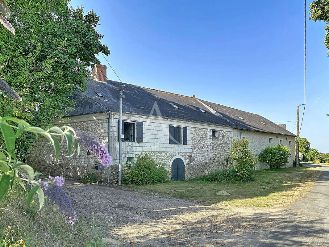 Propriété de caractère à Baugé en Anjou - photo 2